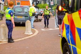 Scooterrijder gewond na aanrijding met auto in Zaandam