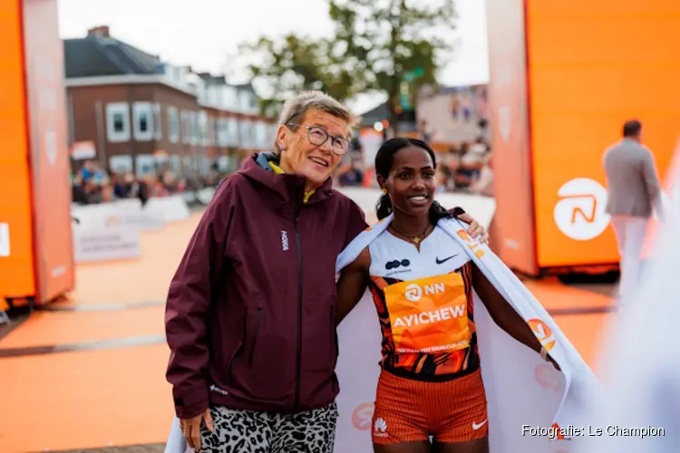 Ayichew verpulvert na bijna 40 jaar parcoursrecord bij 40e NN Dam tot Damloop