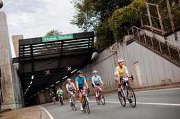 4.000 deelnemers beleven najaarsklassieker Saxo Dam tot Dam FietsClassic