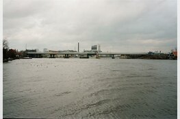 Controle Rijkswaterstaat na achterstallig onderhoud Coenbruggen