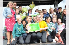 Sunna Borghuis wint Hotze de Roosprijs Beste kinderboekendebuut 2018: Dikke Vik en Vieze Lies worden vrienden