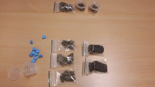 Vriendinnen kiezen 'verkeerde Bob': beschonken bestuurder met drugs in onderbroek