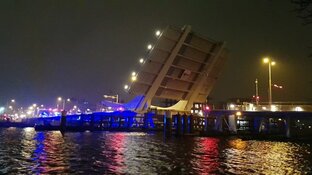 Slachtoffers brugongeluk Zaandam waren voetgangers: oorzaak nog onduidelijk